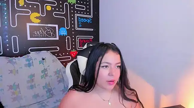 Snapshot of Barbara_honey chatting on January 21, 3:43 pm Barbara honey online show from January 21, 3:43 pm