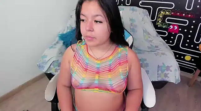 Snapshot of Barbara_honey chatting on February 11, 12:37 pm Barbara honey online show from February 11, 12:37 pm