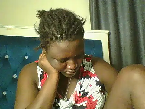 Snapshot of Heavy_ass chatting on April 30, 6:47 pm Heavy ass online show from April 30, 6:47 pm