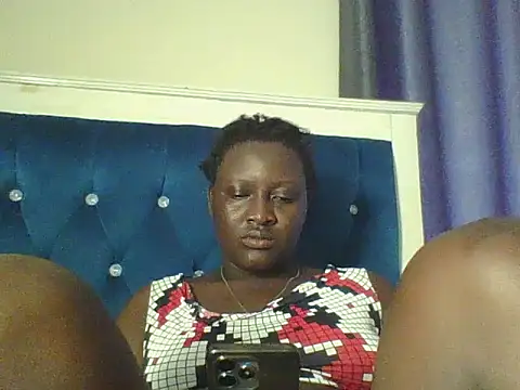 Snapshot of Heavy_ass chatting on May 2, 7:57 am Heavy ass online show from May 2, 7:57 am