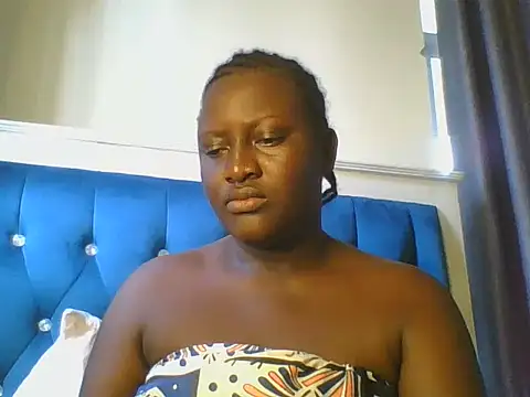 Snapshot of Heavy_ass chatting on June 11, 5:49 am Heavy ass online show from June 11, 5:49 am
