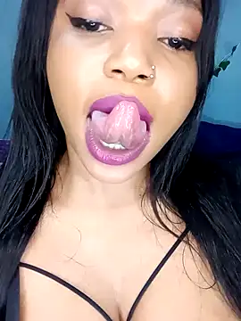 Sugartonguexx online show from February 13, 9:17 pm