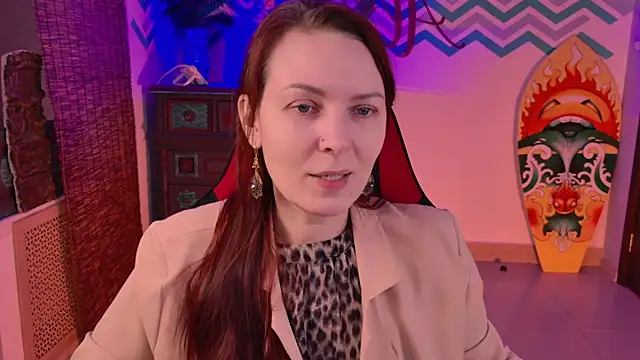 VandaRossi online show from November 9, 7:50 am