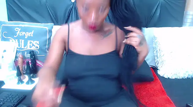 spicydiver38 online show from January 28, 12:11 pm