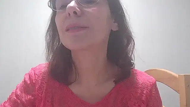 HollyJewel online show from February 10, 7:28 pm