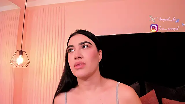 angeel fox online show from September 12, 2:22 am