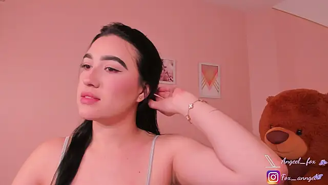 angeel fox online show from September 17, 4:03 am