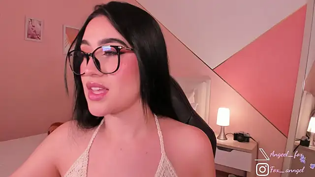 angeel fox online show from November 9, 11:25 pm