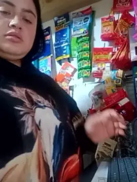 Snapshot of PamelaDoouce chatting on February 16, 9:33 pm PamelaDoouce online show from February 16, 9:33 pm