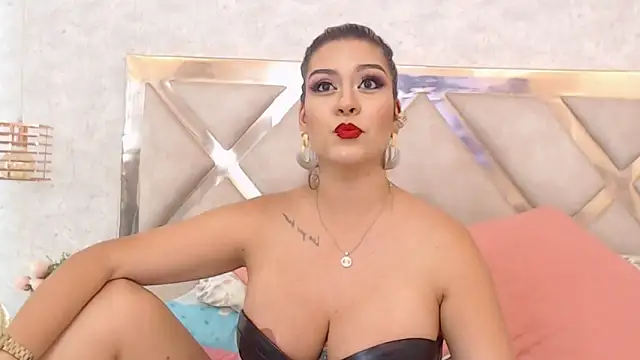 JoannaStanford online show from January 5, 9:25 pm