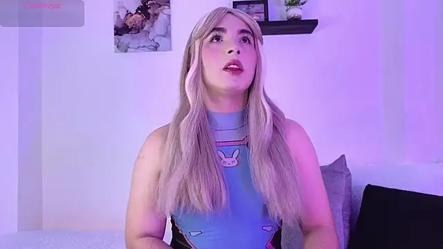 Snapshot of meloddysky chatting on January 27, 5:48 pm meloddysky online show from January 27, 5:48 pm