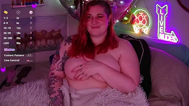 opalreigning online show from February 24, 9:07 am