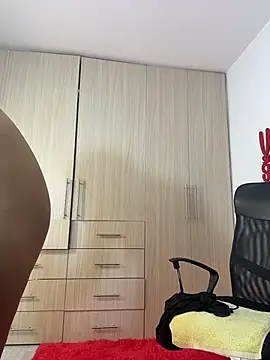 AriannaTorres online show from November 26, 11:00 am