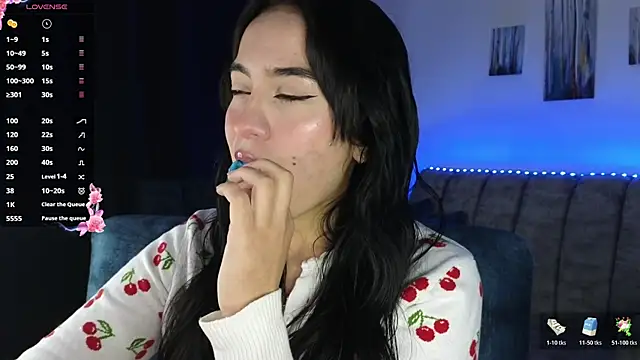 ZaraDames  online show from November 22, 4:00 am