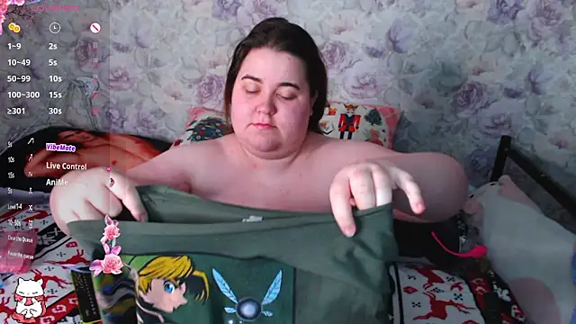 Estelle Hicks online show from January 7, 6:14 pm