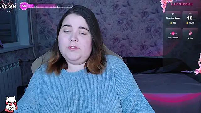 Estelle Hicks online show from October 7, 6:16 pm