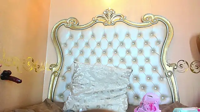 Snapshot of Celeste_Baker_ chatting on February 8, 11:55 am Celeste Baker online show from February 8, 11:55 am