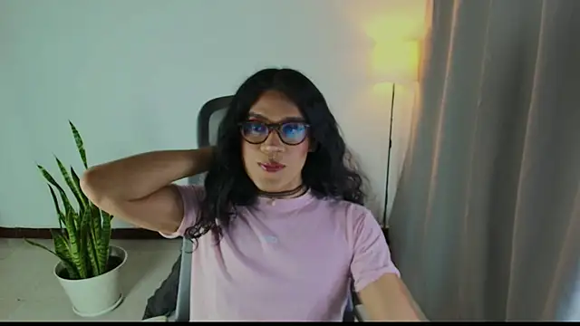 vitta alfayed online show from December 2, 11:00 pm