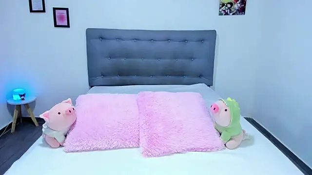 Agataowens online show from February 13, 1:40 am