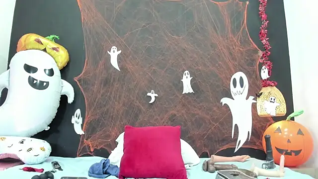 Luna smit08 online show from October 28, 7:27 pm