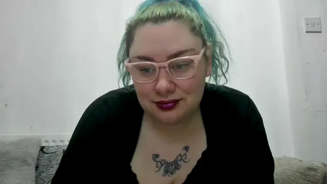 Bustycurves online show from March 15, 1:44 am