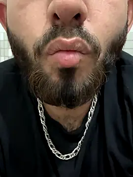 Snapshot of Samarth_0081 chatting on November 15, 6:33 am Samarth 0081 online show from November 15, 6:33 am