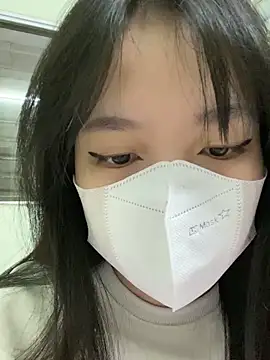 minmin2kk5 online show from March 2, 1:04 am