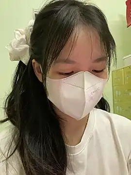 minmin2kk5 online show from March 12, 7:02 am