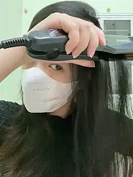 minmin2kk5 online show from March 14, 12:32 am