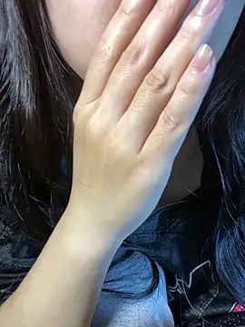 minmin2kk5 online show from December 4, 2:59 pm