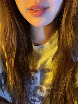 minmin2kk5 online show from April 16, 4:52 pm