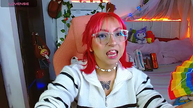 Littlerouse  online show from April 11, 8:29 am