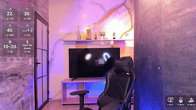 Snapshot of saracaball_ chatting on October 31, 4:24 am saracaball online show from October 31, 4:24 am