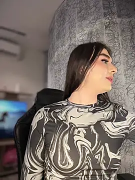 saracaball  online show from March 21, 4:17 am