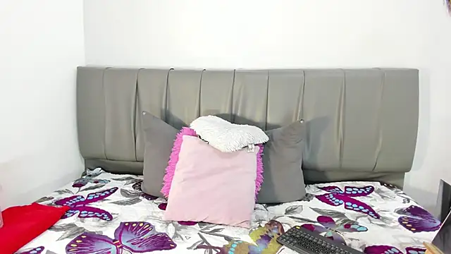 Cherllynn online show from February 27, 3:48 pm