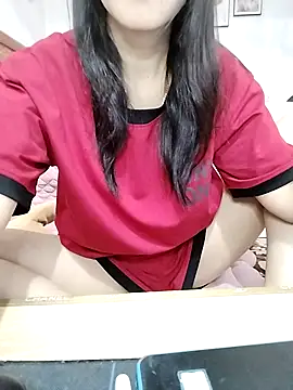 cream1299 online show from October 28, 12:47 am