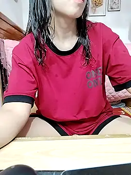 cream1299 online show from November 7, 11:54 am