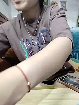 cream1299 online show from March 18, 1:20 am