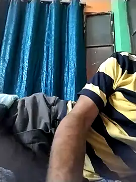 Snapshot of ALWAYSHORNYDADDY chatting on January 21, 8:32 pm ALWAYSHORNYDADDY online show from January 21, 8:32 pm