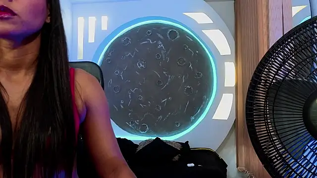 Tatianabr 01 online show from January 7, 6:21 pm