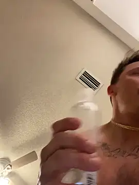 rock-hard-fun online show from January 16, 5:32 am