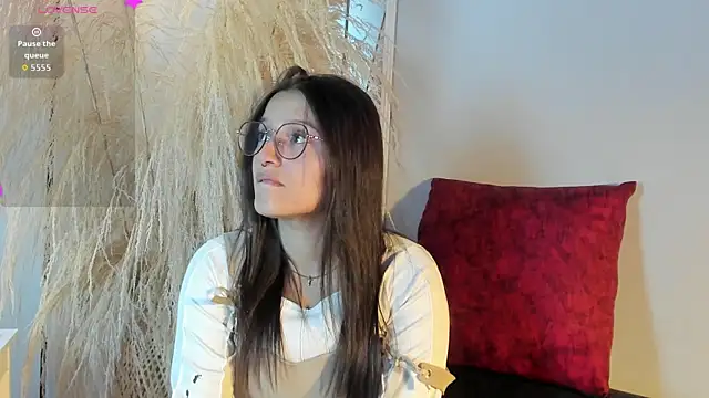 Elecktra sweet online show from April 8, 7:14 pm