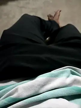 Snapshot of bangaloresexyguy chatting on January 12, 5:51 pm bangaloresexyguy online show from January 12, 5:51 pm