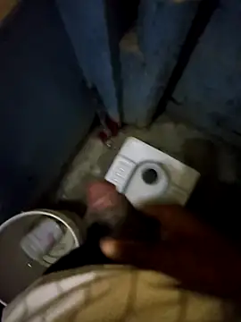 Snapshot of bangaloresexyguy chatting on February 7, 7:17 pm bangaloresexyguy online show from February 7, 7:17 pm