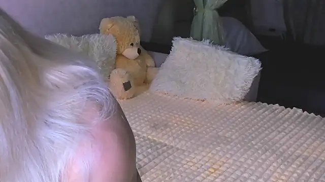 Sweeet Barbie online show from October 3, 3:31 pm