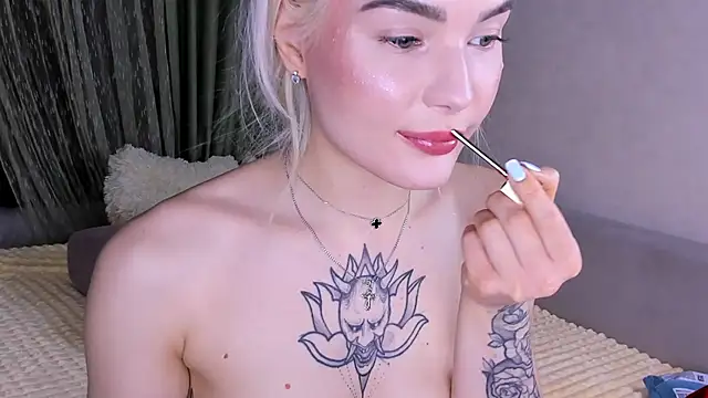Sweeet Barbie online show from May 1, 5:17 pm