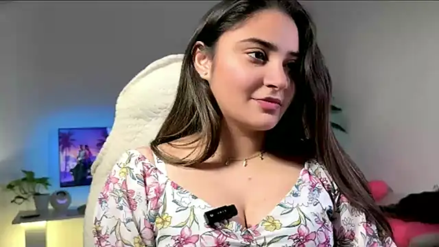 demieliss online show from February 10, 6:50 am