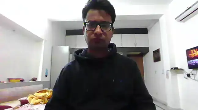 Daddy HA online show from February 6, 2:26 pm