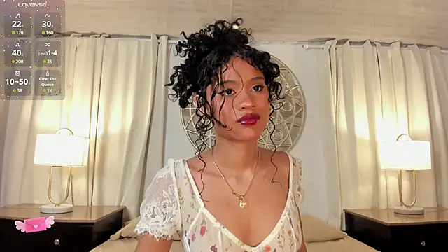 Snapshot of Aprillbrunette chatting on January 11, 2:27 am Aprillbrunette online show from January 11, 2:27 am