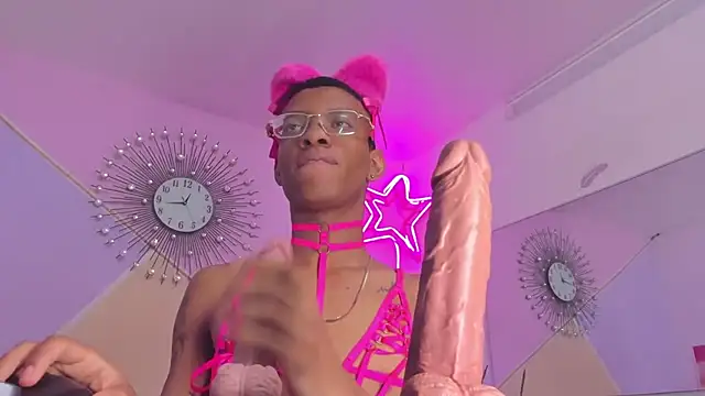 Tiffany Valentine15 online show from November 22, 12:26 pm